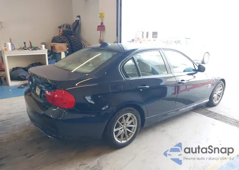 2010 BMW 328I xDrive z USA, uszkodzony, nr VIN WBAPK5C52AA653581